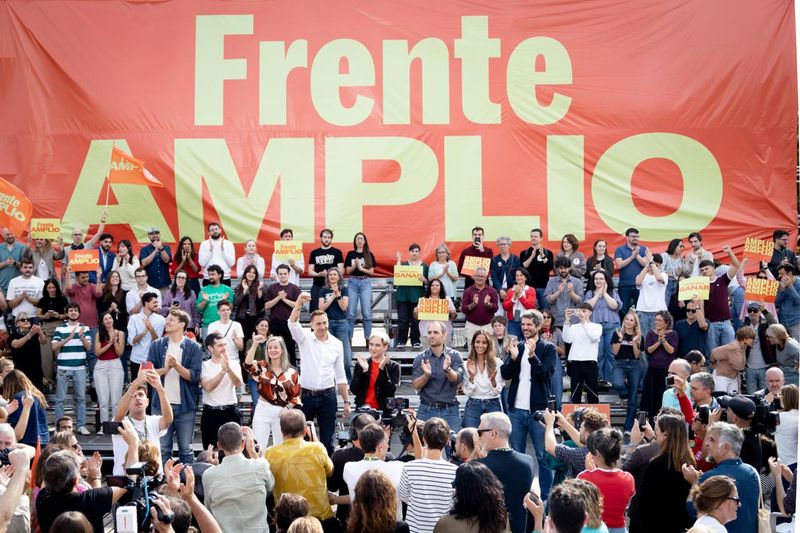 El Frente Amplio va a estar representado en el conjunto del país. Provincia a provincia, comunidad autónoma a comunidad autónoma.